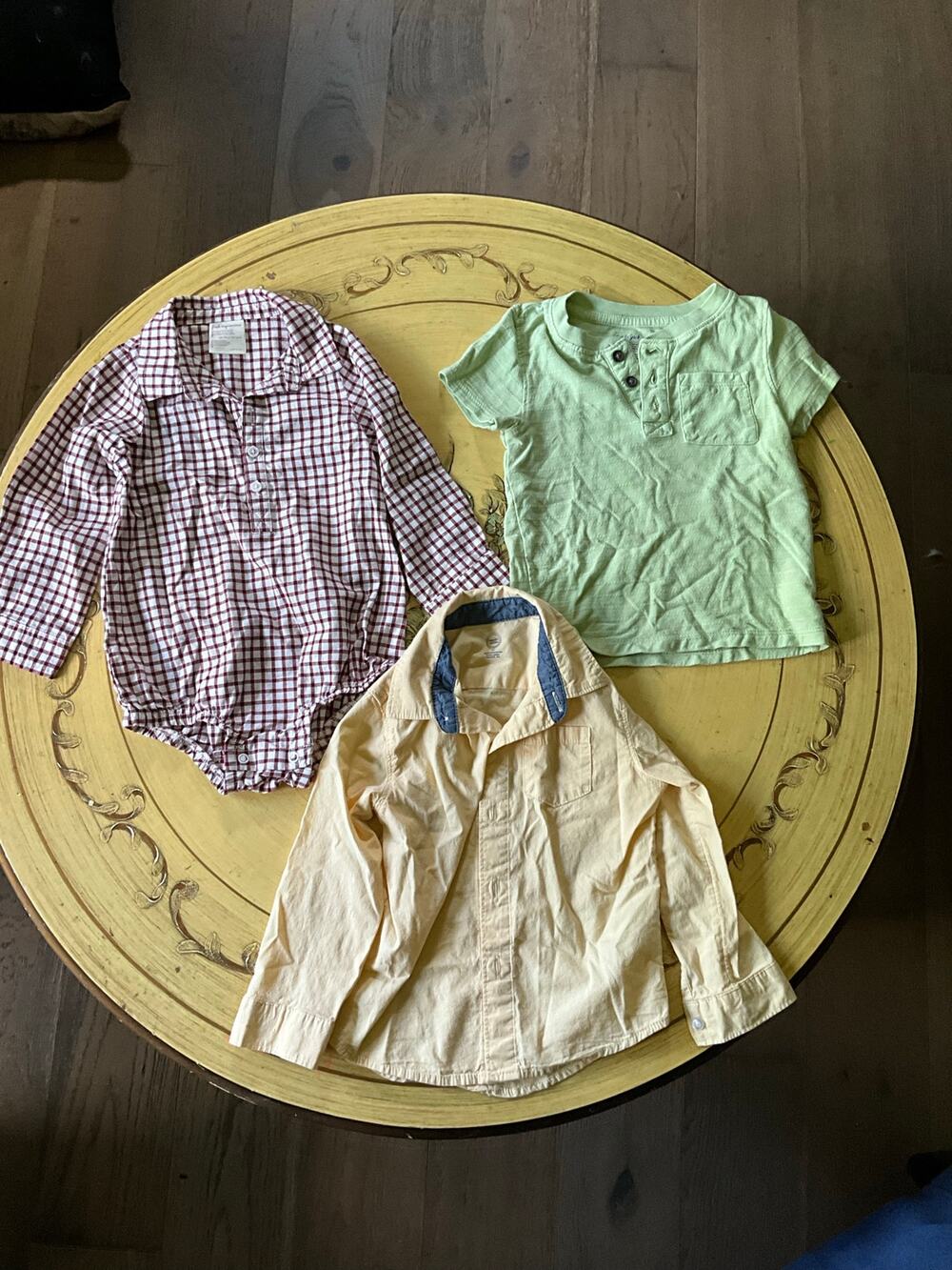 Assorted 2T baby shirts